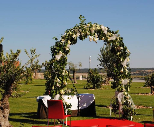 Celebra tu boda en nuestra finca.jpg